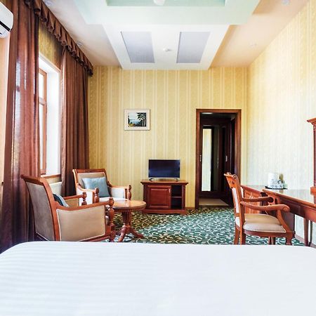 Western Suites Hotel 塔什干 外观 照片