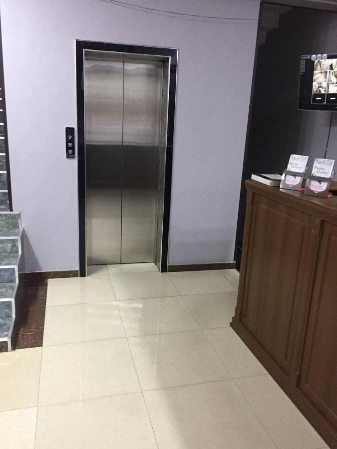 Western Suites Hotel 塔什干 外观 照片