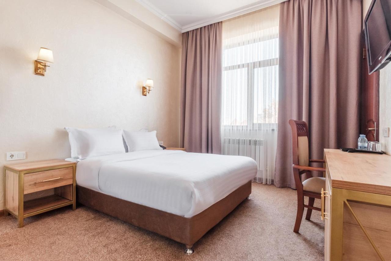 Western Suites Hotel 塔什干 外观 照片