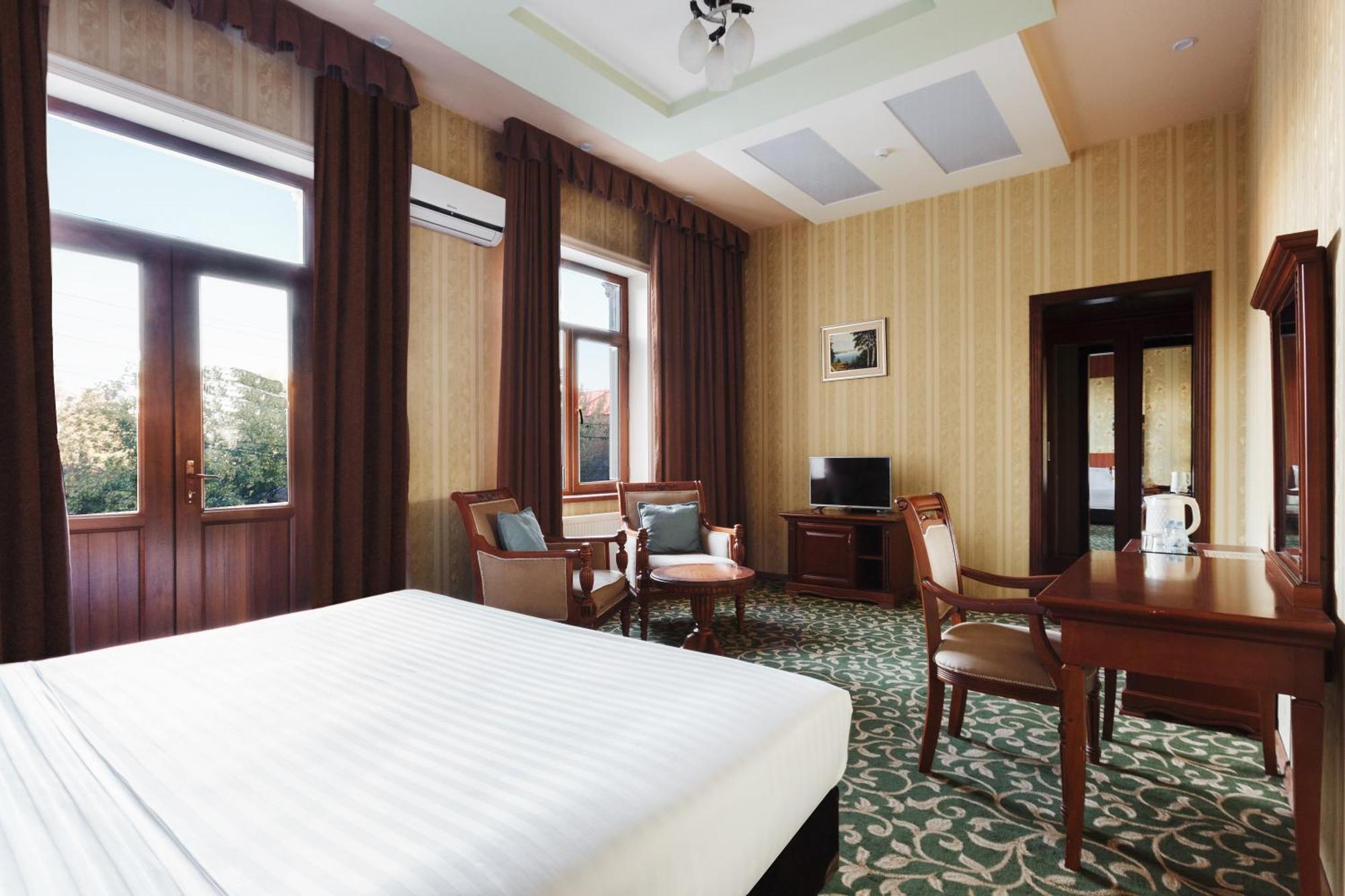 Western Suites Hotel 塔什干 外观 照片