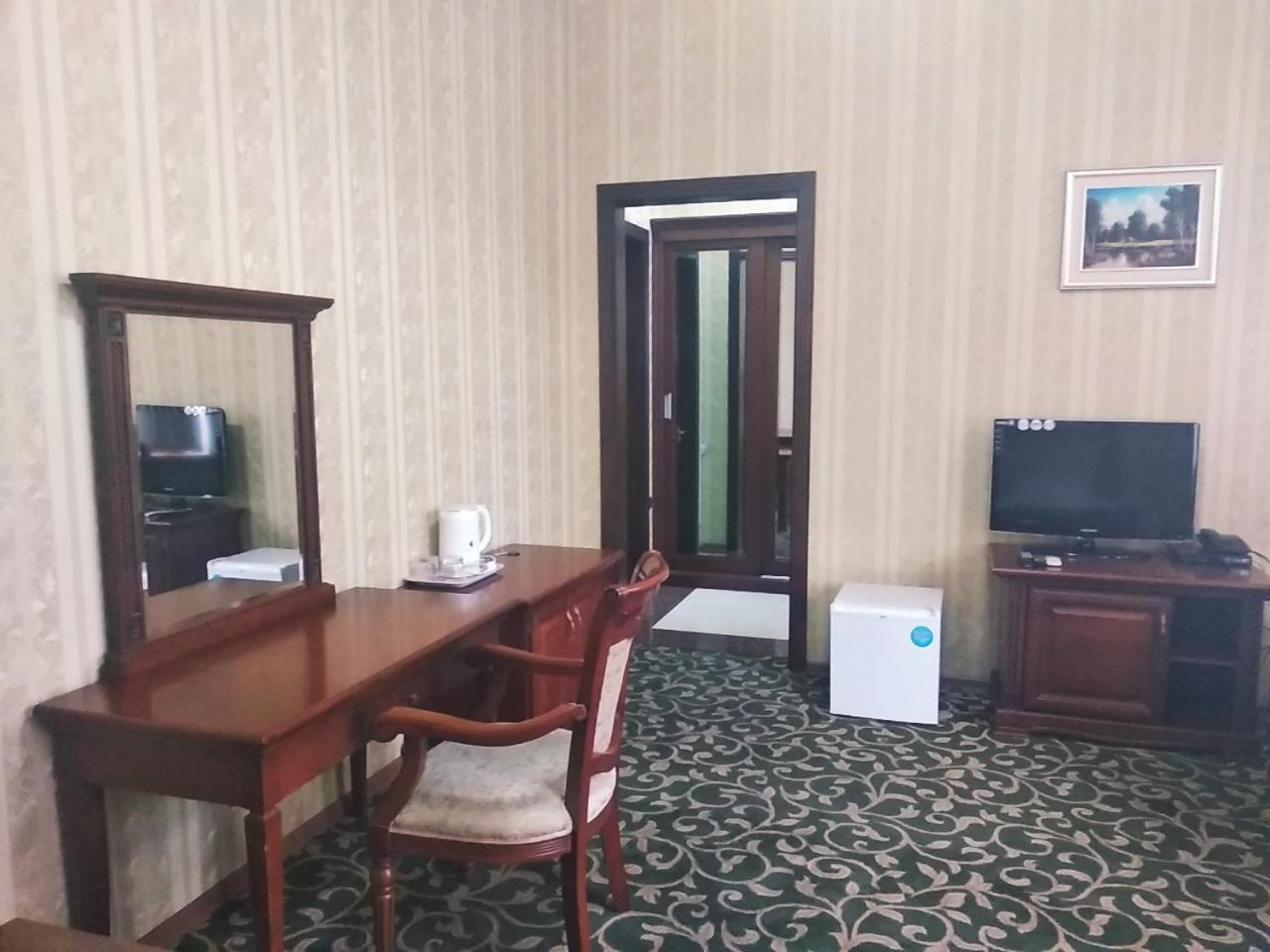 Western Suites Hotel 塔什干 外观 照片