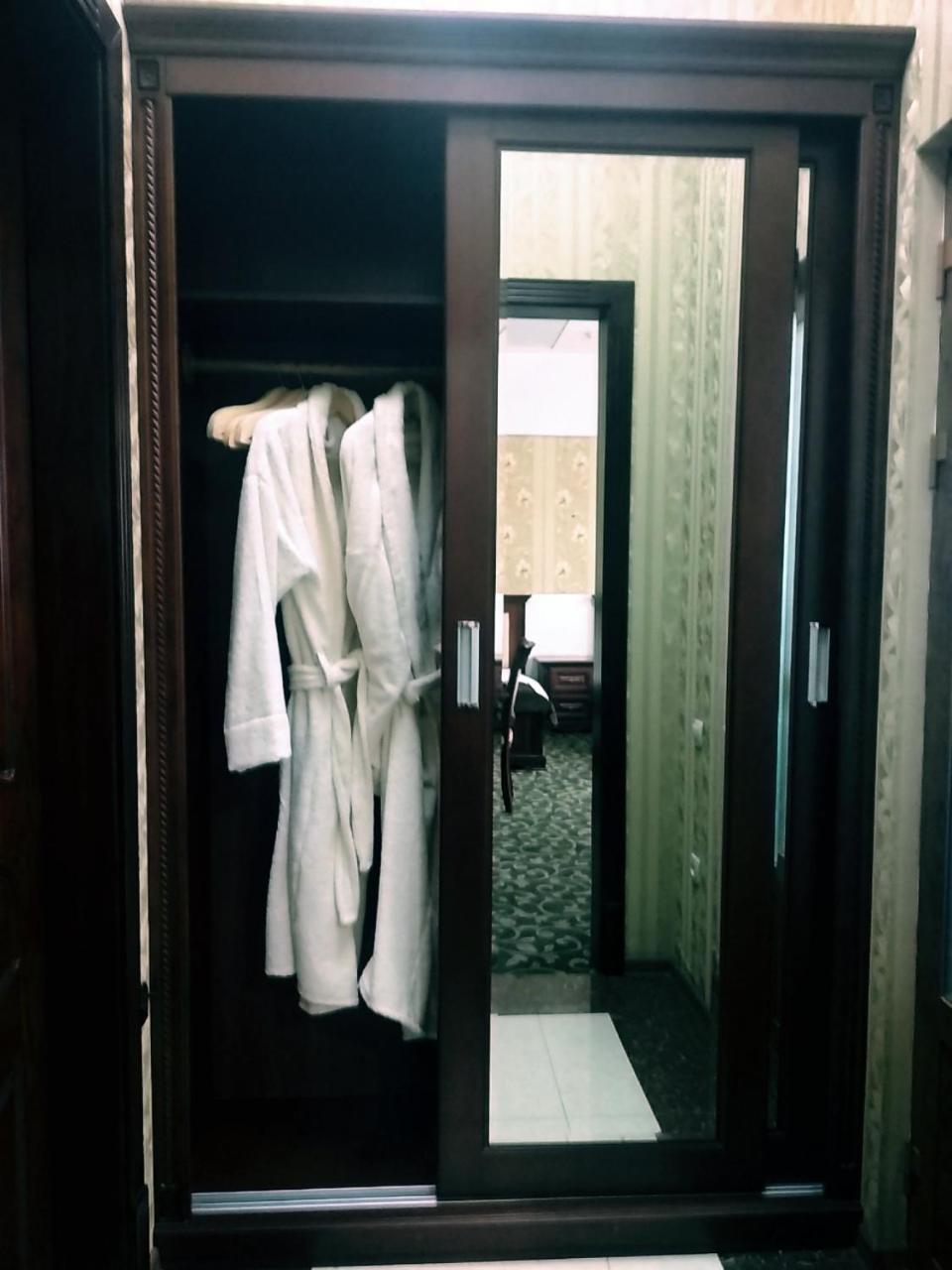 Western Suites Hotel 塔什干 外观 照片