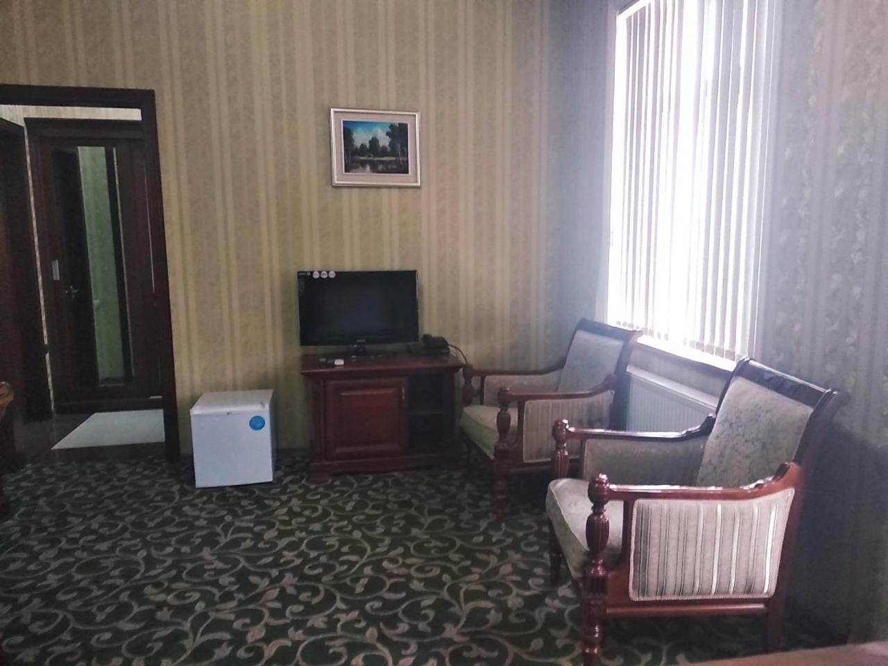 Western Suites Hotel 塔什干 外观 照片